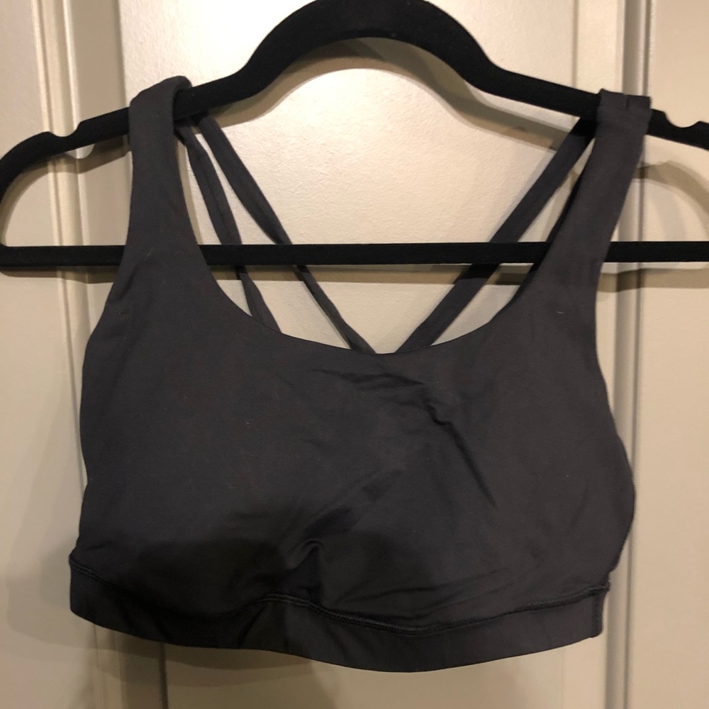 Black lululemon cross back bra